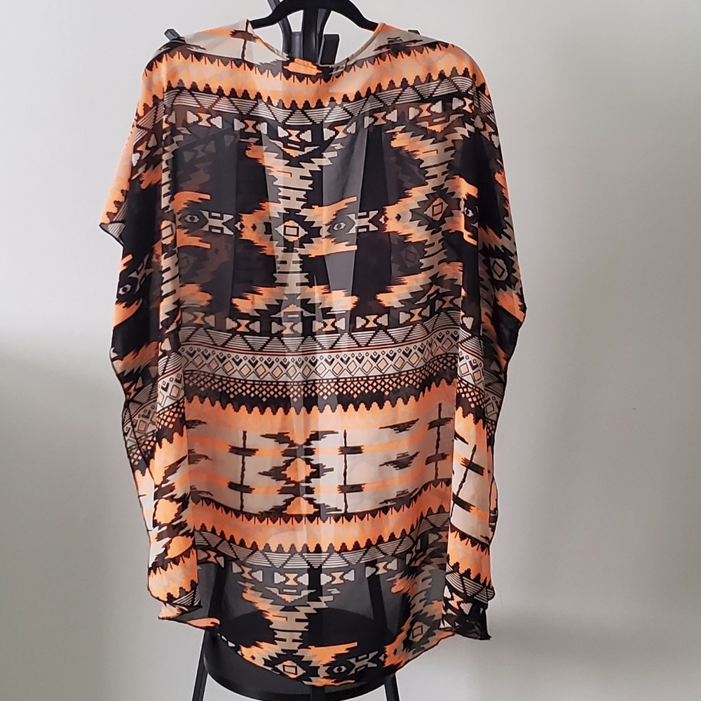 Aztec Print Cover Up - Picture 2 of 6